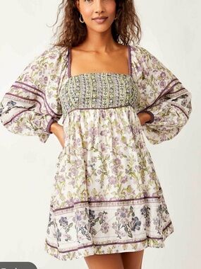 Boho Floral Peasant dress in Lavender and Cream